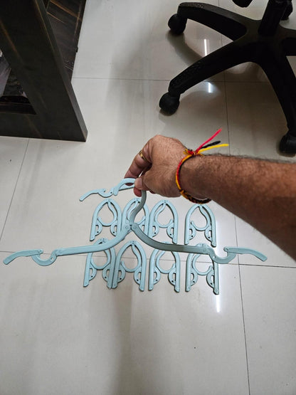 Portable Folding Clothes Hangers